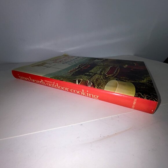 James Beard's Treasury of Outdoor Cooking, Hardcover, 1960 by Ridge Press Beard - Picture 3 of 12